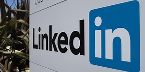 Microsoft Folds LinkedIn Social-Media Service in China