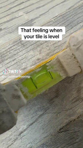 That feeling when you put the level down and it’s right on the money 😮‍💨👌 Tile setters know. #ContractorLife #TileTok #Flooring #fyp #foryoupage