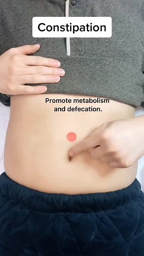 A great acupressure point for constipation#acupressure #acupuncture #holistichealth #foryou #learnfromlaureliu