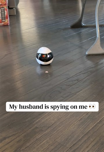 This two-way talking robot home security camera is the way of the future 🤖 #robot #securitycamera #techgadgets #tiktokshopfinds