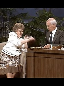 Johnny Carson's Funniest Talks on The Tonight Show 🤣🤣🤣 I Can't Stop Laughing 😂 | Funny Talk Show 70s 80s