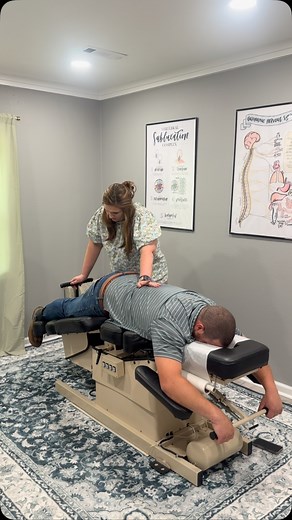 What is flexion distraction? 🧐 It’s a gentle, hands on technique to decompress the spine. Helps with: ✅ disc bulges & herniations ✅ sciatica ✅ chronic low back pain/tightness Just controlled, rhythmic motion that relieves pressure and restores mobility 🤩 Use the link below and in my bio to schedule! https://practice.chirotouch.com/portal/WellspringChiropractic_3 #FlexionDistraction #chiropractic #eufaulaalabama | Wellspring Chiropractic