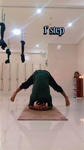 Hand stand for beginners #HandstandBeginner