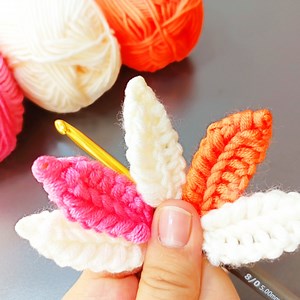 Knitting & Crochet World on Reels