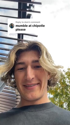 Replying to mumbling in the chiptle parking lot for dom 🙏🏼 #prank #fyp #mumbling | ES.1mps