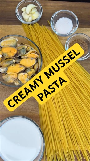 Creamy Garlic Mussel Spaghetti in 60 Seconds 🍝🧄🦪