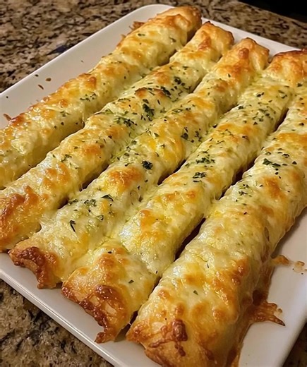 "These are phenomenal! The crust is so light and flaky, the filling is delicious, and they are fun to eat. My husband said they are the best things I've ever made and my kids loved them." | Mama's Cooking Recipes