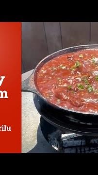 Špekáčky na černém pivě na venkovním grilu