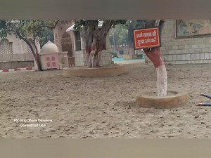 1.1M views · 10K reactions | Raman reti, gokul | Vraj Dham Vrindavan Darshan / Govardhan das | Facebook