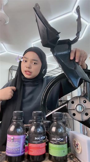 Rewind host live doctor color MalaysiaKut ada yang terlepas live kami , kat sini ada record kami guys.#doctorcolor#doctorcolormalaysia#innermotor#catinnermotor#catdashboard#catdoortrim#cathitaminnermotor#cathitam#catkereta#catmotor#catdalamankereta#catinterior#catekzos#catmotot#cathitamkereta#cathightemperrature#catantiuv#catantirust#restoremotor#restorekereta#motormalaysia#kereta#keretamalaysia#dyebaju#restorebaju#gelapkanjeans#jeans#baju#hondaday#wiraday#evo#y15#yamaha#honda#wira#toyota