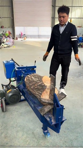 With a wood splitting machine even the scar-scarred wood that people can t split can be ea