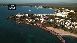 Excited to announce my role as “Regina” in Season 2 of The First Wives Club streaming on BETplus July 15th I started this year with a bang on set with the ladies, cast and crew to help tell a beautiful story! | Deborah Cox