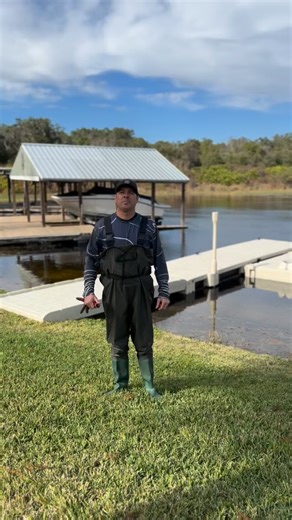 Wave Armor floating dock system for jet ski’s pwc installed by Maui Docks in Florida. Call / Text (407)636-0160 www.DockFlorida.com | Maui Docks