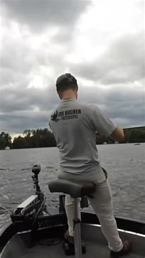 Chas on Instagram: "Once you catch a musky and successfully release it, ALWAYS re-fish the spot because your chances of catching multiple “wolf pack” muskies is VERY likely! The old idea that muskies are “lone wolves” that hunt alone is not true. Muskies are pack oriented, and the muskie in this video was the first of two that ate a Joe Bucher Tackle twin 800 Buchertail holding on a tiny spot! Looking for 15% off a Buchertail? Enter code Chas 2025 at checkout 👇 https://2cm.es/1otdA #ReconBoats