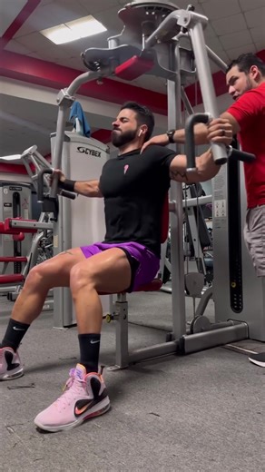 6.4K views · 485 reactions | DESTRUYE TU PECHO  Lo repetí 3 veces (descansé de 2 a 3 minutos) ✅ Guárdalo y aplícalo pa QUE TRUENE | Chuy Almada | Facebook