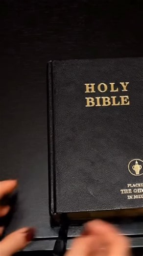 Sarah Grace on Instagram: "Throughout my life, grace has shown up in places I wasn’t even looking for it. Believe it or not, the very first Bible I ever owned was in a hotel bedside drawer, placed there by the Gideons. I held onto it for years. I wish I’d never lost it—because it would’ve been a daily reminder of who I was before I had a real relationship with God. Finding that Bible wasn’t the day I found God. But looking back, I can see He was already after me. Never in a million years did I t