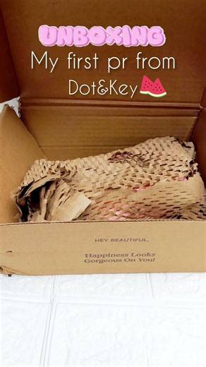 Unboxing Dot&key Straberry Serum #skincare #youtubeshorts #ytshorts #beauty