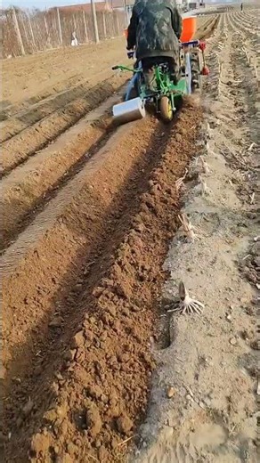 One Pass Plowing Machine – Ridge Making & Stubble Removal Made Easy!