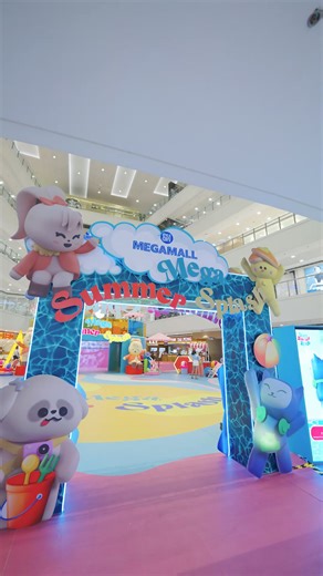 Enjoy exciting events that will help you relax and beat the summer heat. ✨😎 Visit the Mega Summer Splash at the Mega Fashion Hall until April 24! See ya! 💙🤩 #ExperienceMega #SummerHangoutAtSM | SM MEGAMALL