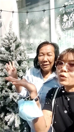 23/12/2565 พาสาวๆมาคาเฟ่ เทศกาลคริสต์มาส