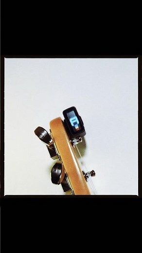 The Best Clip On Guitar Tuner #acoustic #guitar #bass #mandolin #banjo #ukulele #fender #daddario