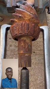 800K views · 8.2K reactions | Video pour mes amis mécaniciens. Il faut suivre le bon exemple #mecanicien | Sagesse De Tamfuh | Facebook