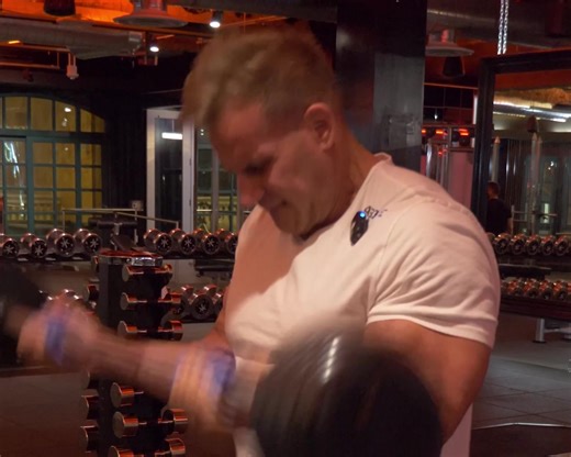 The fastest-growing fitness influencer 🤯 | Jay Cutler