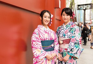 Yae Kimono rental Asakusa Tokyo