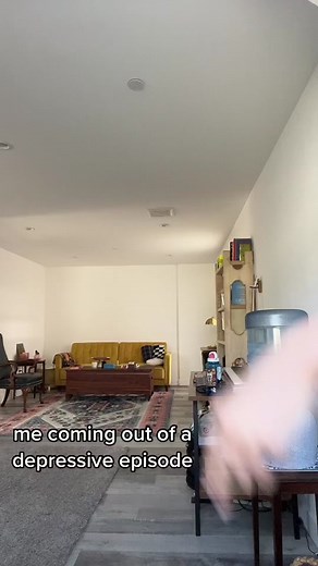 repurposing audio from #schoolofrock and making #mentalhealth content? uhhh yeah I’m an artist