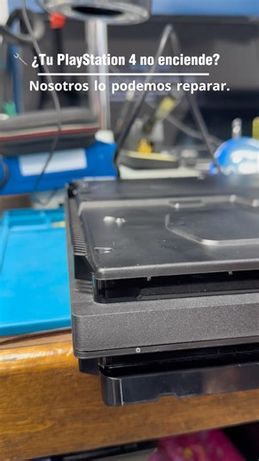 🔧 ¿Tu PlayStation 4 no enciende? Nosotros lo podemos reparar.