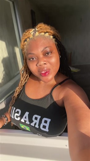 ##tiktokfrance🇨🇵 #tiktokbeninois🇧🇯 Haï mon beau miroir 🪞 je t’es fait quoi ?