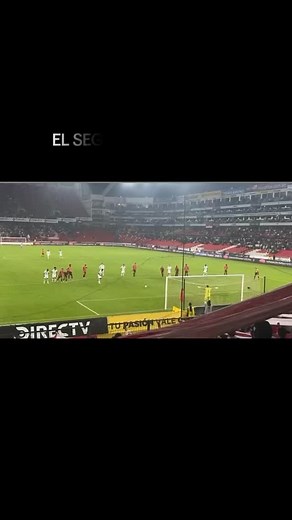 12 reactions · 8 comments | El segundo tanto de Liga de Quito ante D Cuenca por los 4tos de final de la copa Ecuador, con este gol Liga cerraba la clasificación, lo polémico está en que al equipo local le cobraron 2 penales y no hubo revisión de var, crees que el arbitraje volvió a perjudicar al Expreso Austral? #ligadequito #deportivocuenca #CopaEcuador #rodrigopazdelgado #arbitraje | Código Morlaco | Facebook
