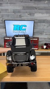 Who’s ready to haul! Traxxas just dropped the TRX-6 Ultimate RC Hauler and it’s awesome! Solid platform, portal axles, 26 LED lights and a flatbed to haul that shelf queen you need to show off! . . . #traxxas #traxxasnation #traxxastrx6 #traxxashauler #6x6 #hauler #carhauler #racehauler #bigrig #wrecker #rclife #rctoys #unboxing #unboxingtoys #toytruck #toycar #rchobby #rccarsonline #traxxaslife #rc6x6 #rcfun #keeprcfun | RC Driver