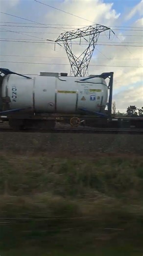 Kiwirail Freight Train 🚆 DL 9481 #shorts