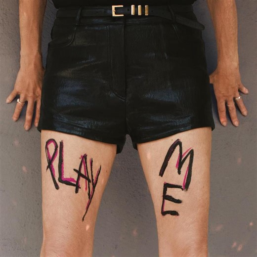 Kim Gordon : PLAY ME - Treble