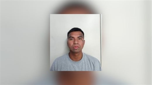 Authorities looking for LA inmate who walked away from reentry program