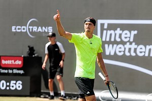 Zverev nach Hitzeschlacht im Finale von Stuttgart - Sky Sport Austria