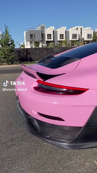 Happy Valentines Day💓 • • • An extra special Porsche 991 GT2 RS (IG 📸 @boden_autohaus) #luxury #speed #porsche #911 #991 #gt2rs #turbo #pull #review #best #coolest #fastest #exhaust #revving