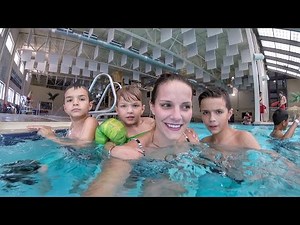 🛍️ MOM TAKES PERSONAL SHOPPER TO COSTCO AND THREE KIDS TO THE POOL 🏊