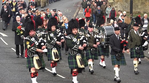 Morpeth steps out in remembrance - video HUNDREDS of people turned out for the Remembrance Sunday parade at Morpeth. The procession from the New Market to the Cenotaph was led by Morpeth Highland Pipe Band. After a short service and wreath laying ceremony the parade reformed and returned to the town centre where the salute was taken at the Town Hall. | MorpethNewsTV
