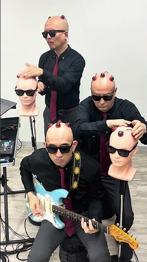 in celebration of Ode to Castlevania, we collaborated with ‪@BOZESTYLE‬ 👀 #vampiresurvivors #gaming