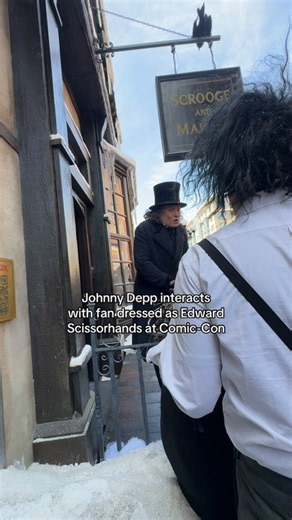 When Edward Scissorhands Met Scrooge at Comic-Con