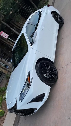 2022 Lexus ES300h F Sport - Luxury Hybrid Sedan | Lexus USA