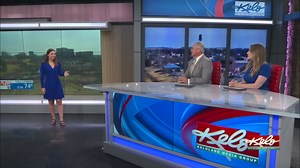 Over 1 million cranes flock to Nebraska every March