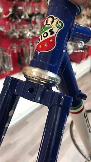 Installation of a Campagnolo Headset.