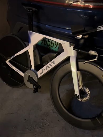 Em nó đẹp, không thể cãi :))) #roadbike #bicycles #javabike #JavaBike #xedap #XeDap