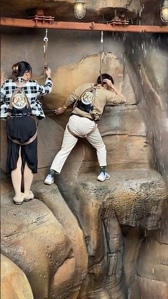Is this Disney's SCARIEST attraction? Challenge Trails at Shanghai Disneyland #disney #disneyparks