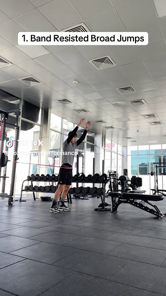 Essential Plyometric Exercises for Goalkeepers