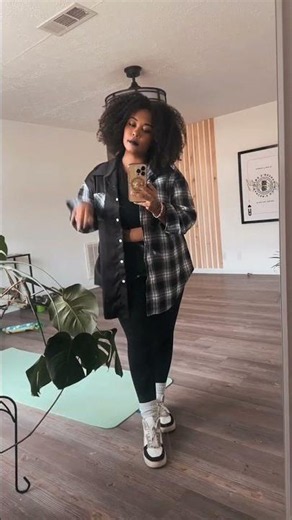 Dance Studio Outfit Ideas | What I Wear to Work 👟