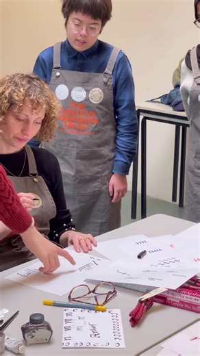 Here’s an image from our Spring 2026: Calligraphy workshop at @cockpitstudios where we saw TCDT students completely absorbed in the rhythm of the pen. Led by Jenny Collier of @londonscribescalligraphy the workshop introduces the foundations of professional calligraphy, guiding students through both lowercase and uppercase forms while encouraging them to see writing as a movement-based craft. In real time we witnessed their quick progress as they practised the distinct stroke patterns of italic s